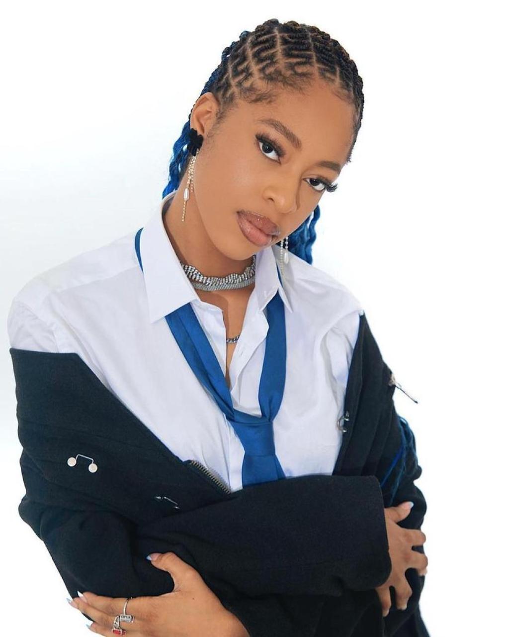 Qing Madi Biography: Age,Net Worth, Breakthrough Hits, and Debut Album Journey